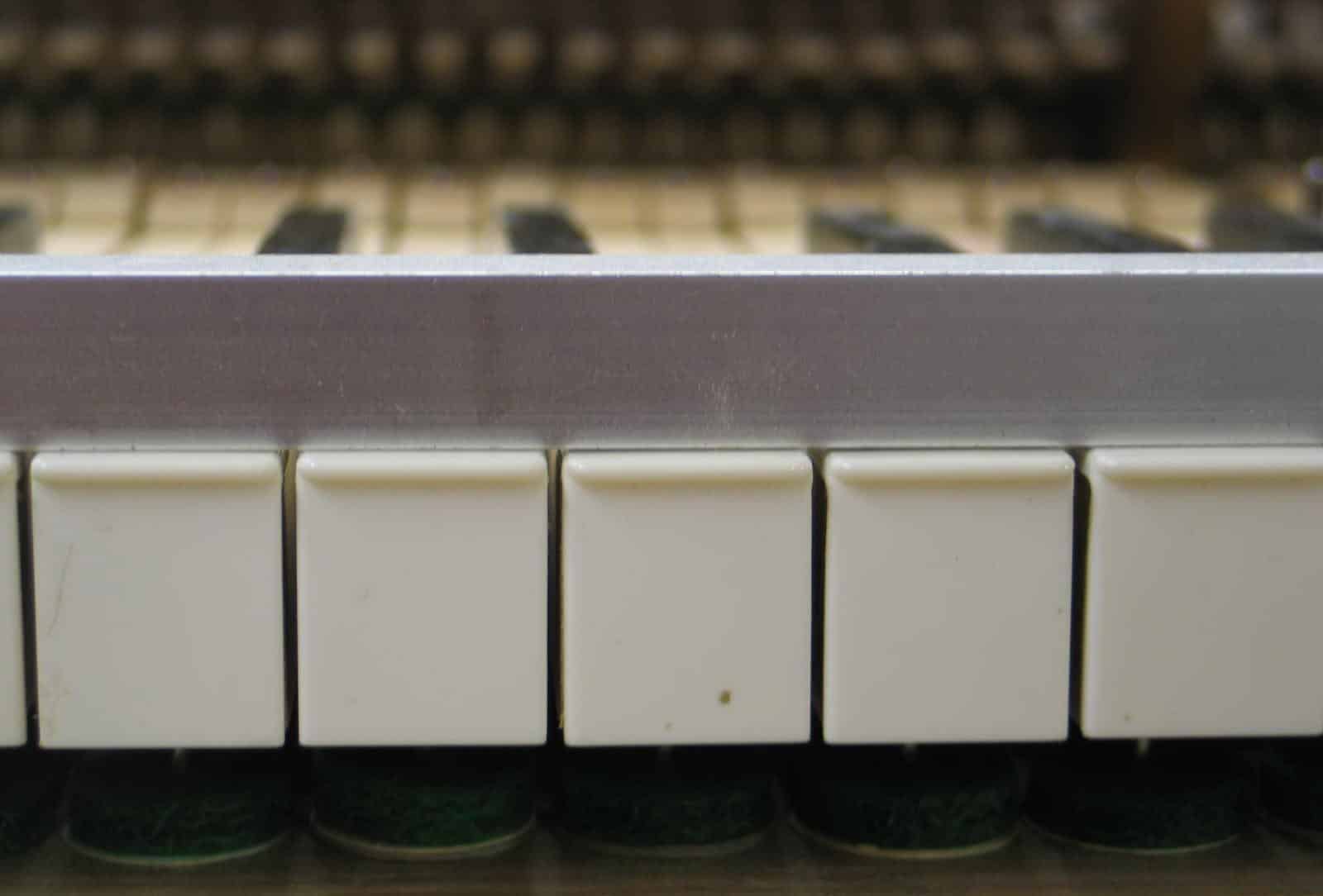 reglage hauteur clavier